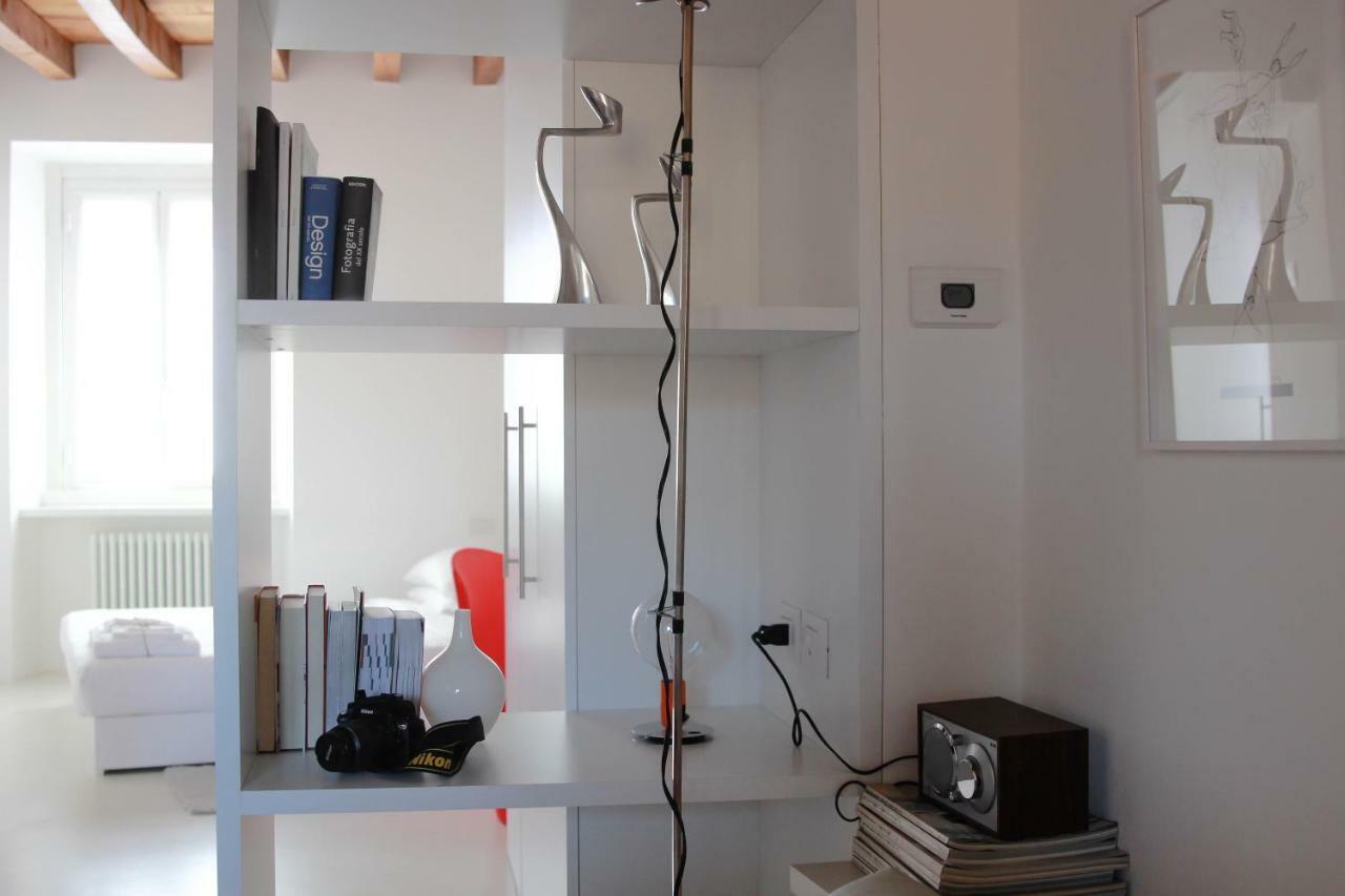 Design Apartment Porta Venezia Мілан Екстер'єр фото